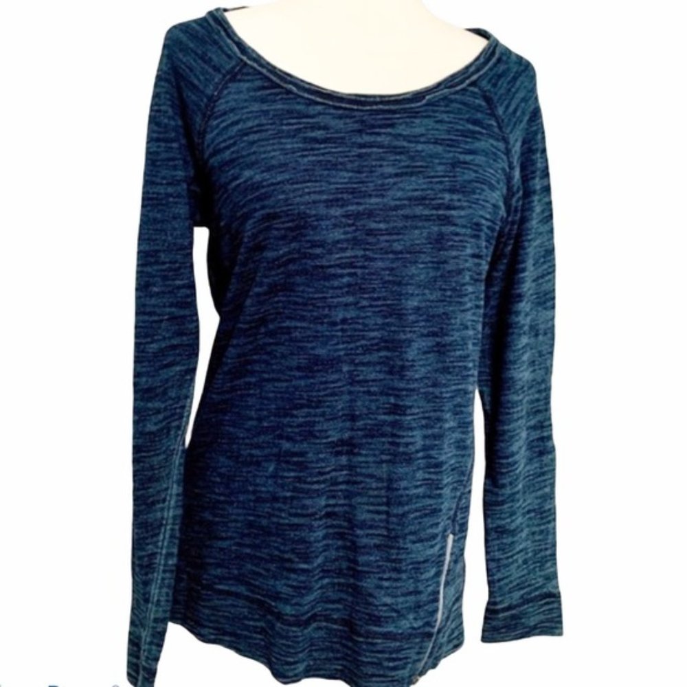 TOMMY BAHAMA Blue Long Sleeve Pullover Top